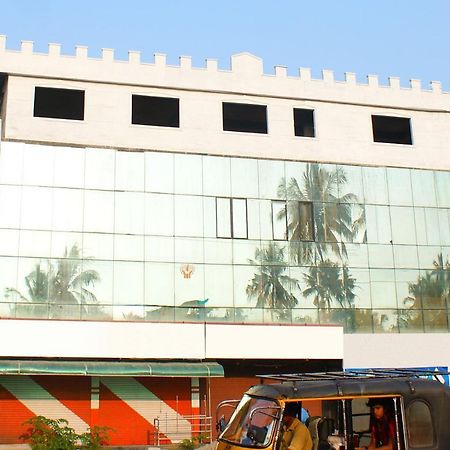 Oyo 3019 Hotel Lingaraj 부바네스 외부 사진