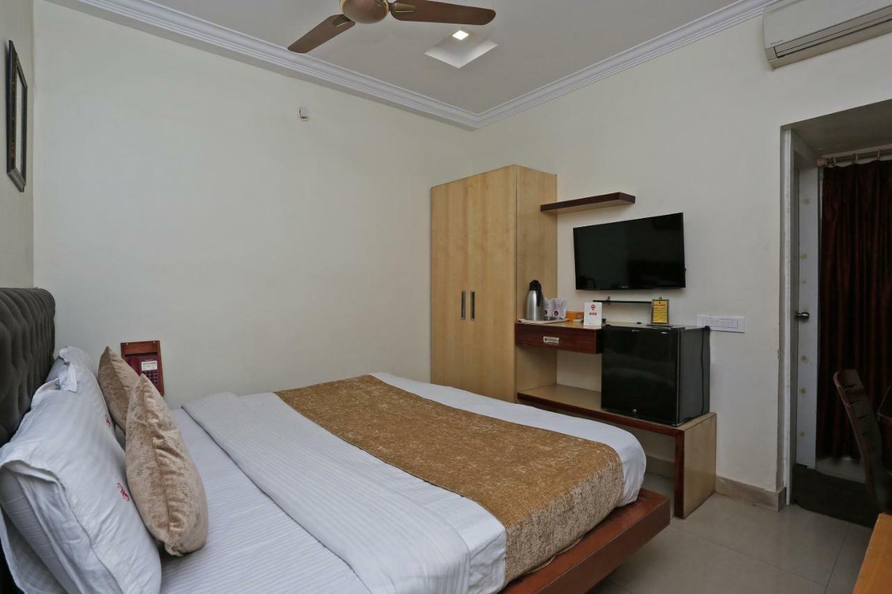 Oyo 3019 Hotel Lingaraj 부바네스 외부 사진